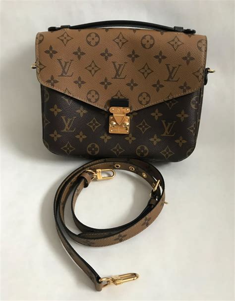 louis vuitton pochette metis two tone|Louis Vuitton Pochette metis knockoff.